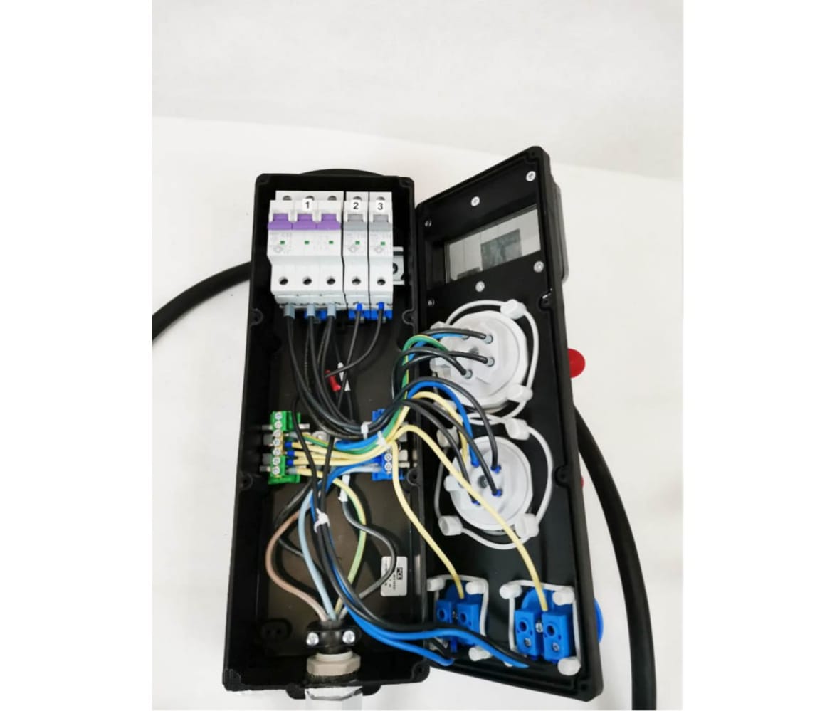 Корпус прорезиненный – Бокс комбинированный ROS 6 RP/CI-142 с разъемами Бокс комбинированный ROS 6 RP/CI-142 с разъемами
