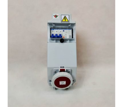 Бокс комбинированный ROS 6 AB/GFI/EK-136 с разъемами